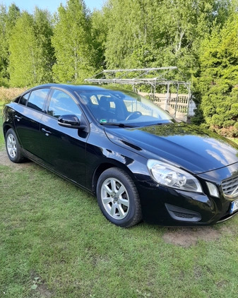 Volvo S60 cena 35900 przebieg: 175400, rok produkcji 2011 z Końskie małe 277